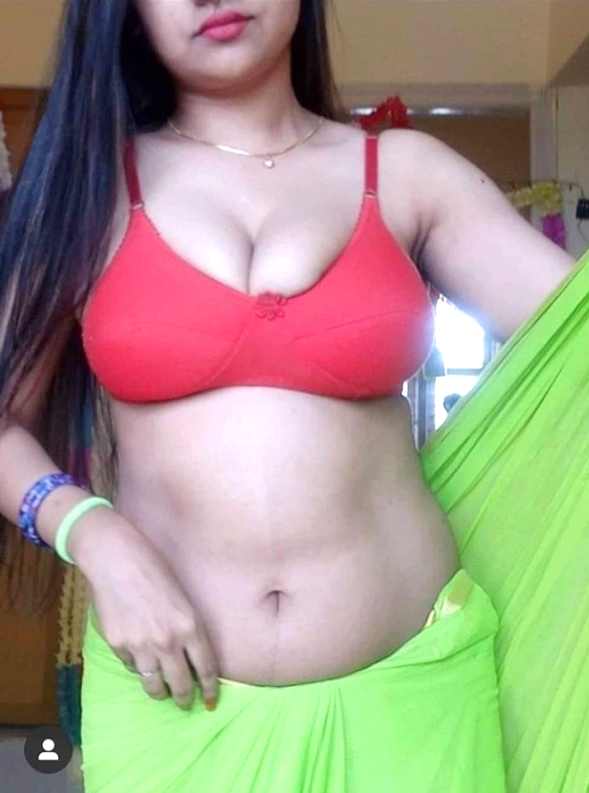 মামীর সাথে চুদাচুদি