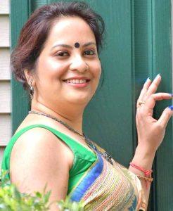 মায়ের গুদ মারলো ছেলে